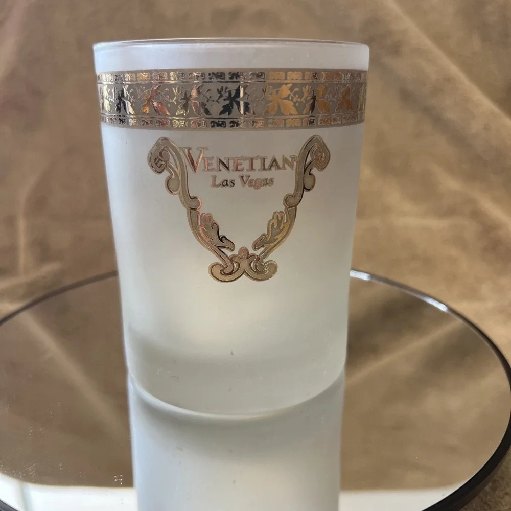 Venetian Las Vegas Whiskey Rocks Glass 8oz Casino Gold Rim Logo‎ Frosted